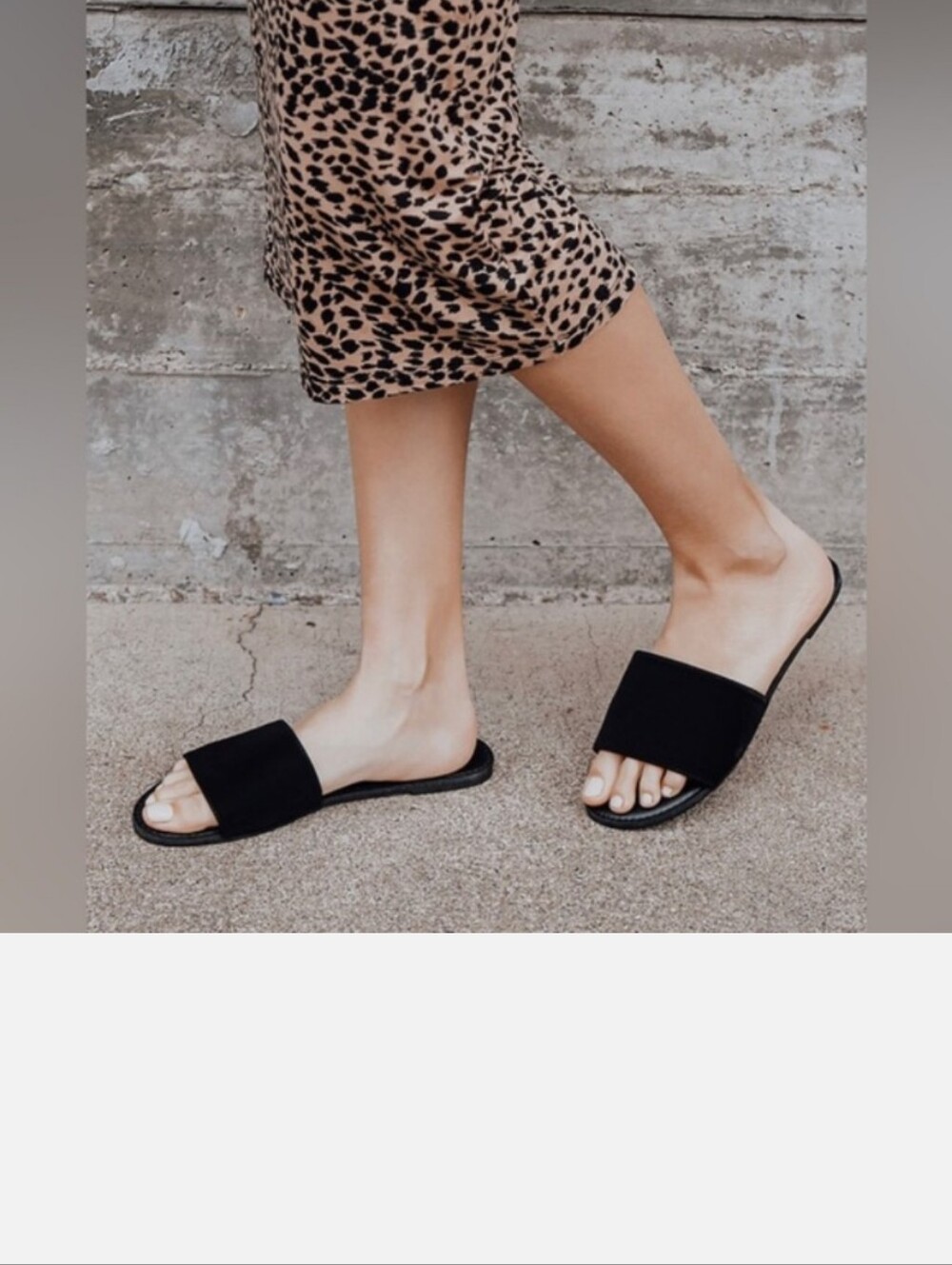 Lulu's Addison Black Nubuck Slide Sandals 8.5